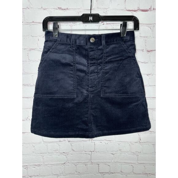 NEW ASOS MONKI Black Corduroy Mini Skirt Womens US 6 EU 36 Fall Autumn - Picture 1 of 4
